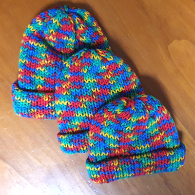 100% Acrylic Baby Beanies - Red Print with Brim