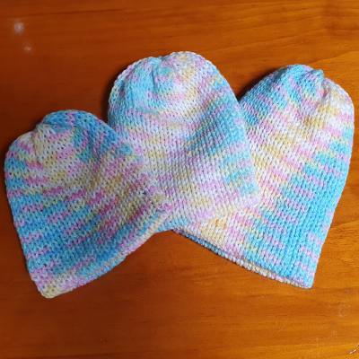 100% Acrylic Baby Beanies - Baby Print Brimless